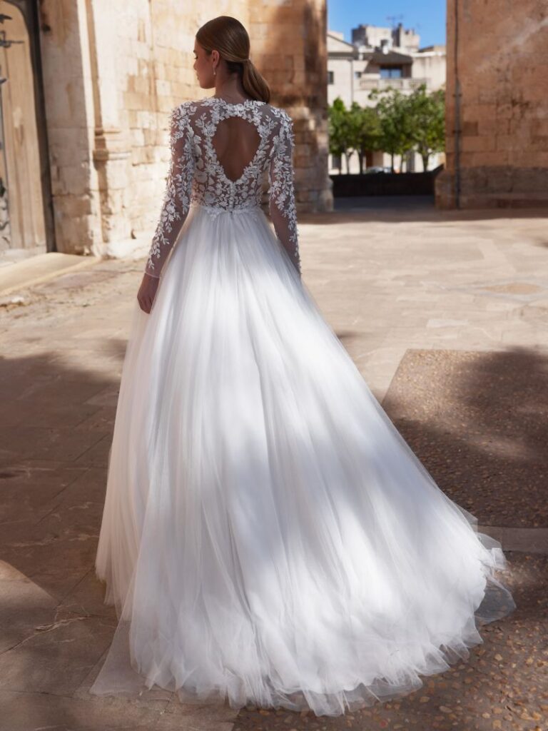 bianco-evento-bridal-dress-cersey-_2__1