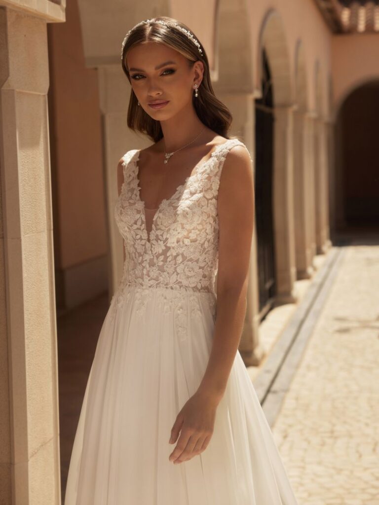 bianco-evento-limited-dress-fluorite-_3_
