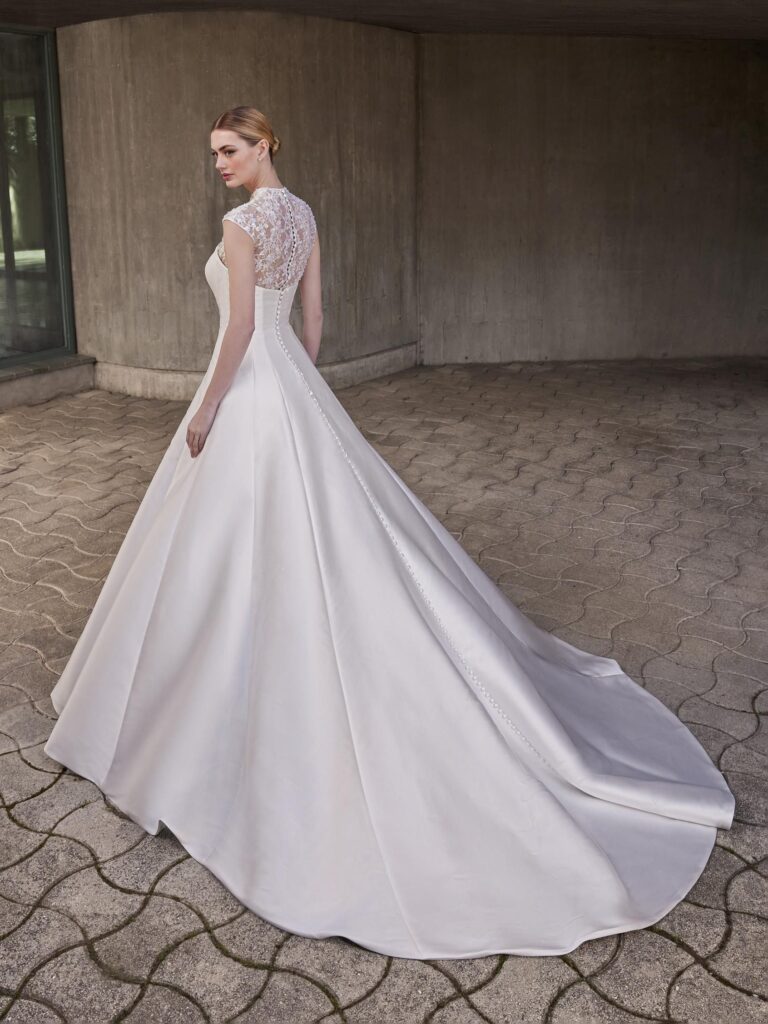 carlotta-c-97f7715c
