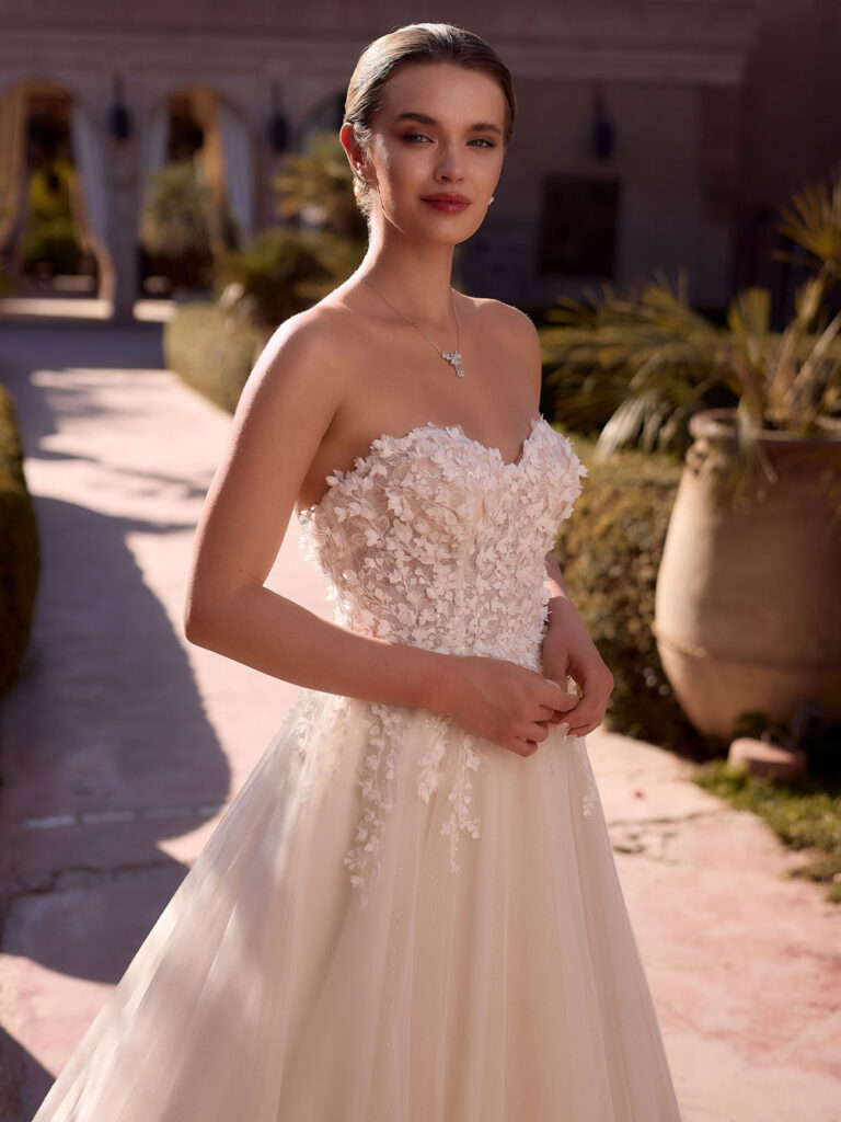 bianco-evento-bridal-dress-lauren-_3_web